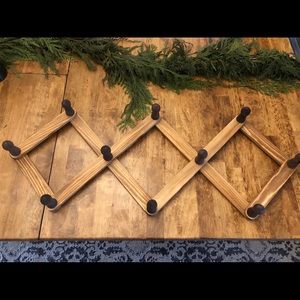 Vintage Expandable Peg Rack